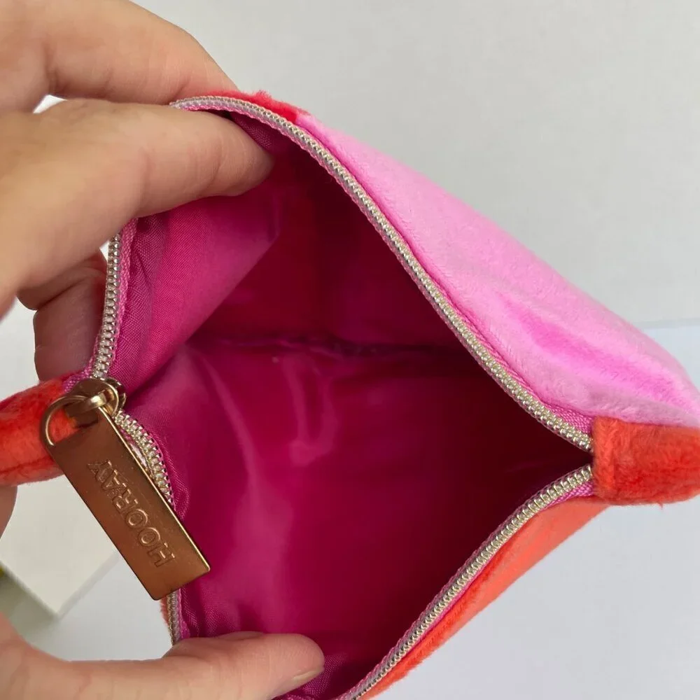 ipsy ***smoke free